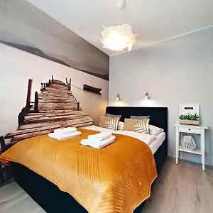 Sun&fun Parkowa Nadrzeczna 3d I 3e -blisko Centrum, Dworca Pkp W Otoczeniu Zieleni Apartment